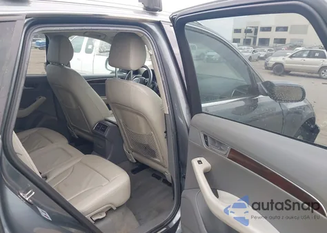 2012 Audi Q5 2.0T Premium z USA, uszkodzony, nr VIN WA1LFAFP2CA017557